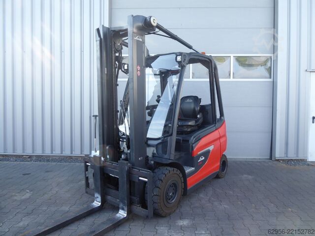 इलेक्ट्रिक 4 व्हील फोर्कलिफ्ट Linde E30-01