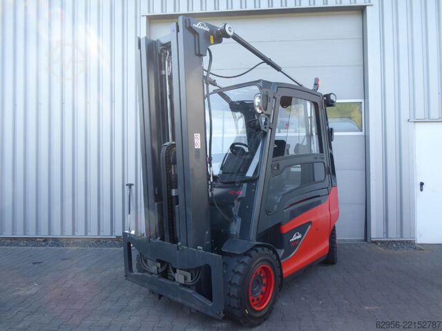 电动四轮叉车 Linde E45HL-01/600