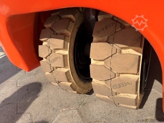 Electric 3-wheel forklift Noblelift FE3D20N1