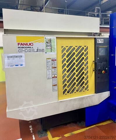 Qendër përpunimi vertikale + ndarës DDR FANUC ROBODRILL D21LIB5 + DDR-T