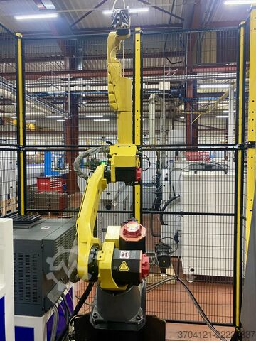 Robot industrial fanuc M-10iA/7L