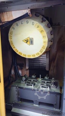Vertikalbearbeitungszentrum FANUC ROBODRILL Alpha-D21MiB5