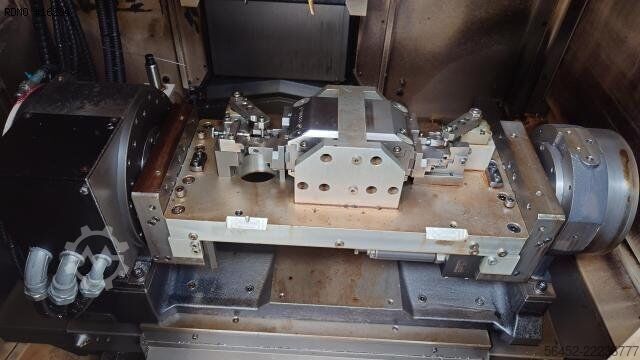 Vertikalbearbeitungszentrum FANUC ROBODRILL Alpha-T21iFa