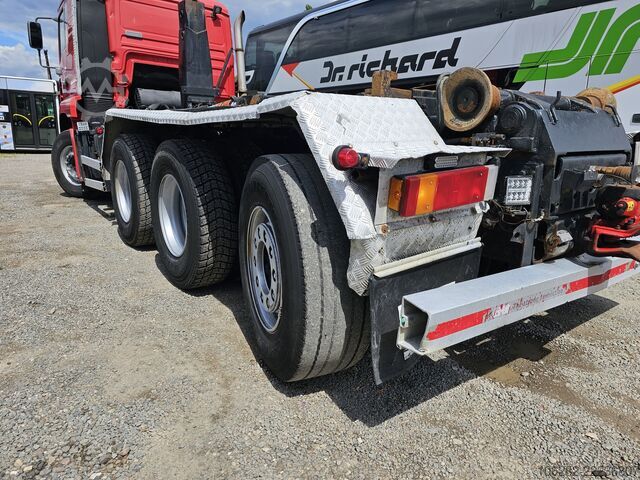 TGA 35.463 FDLC 8x4 suspensi daun/udara dengan gandar kemudi MAN TGA 35.463 FDLC 8x4 Blatt/Luft Lenkachse