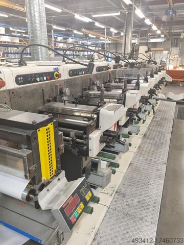 Flexotlačiarenský stroj Nilpeter FA 3300