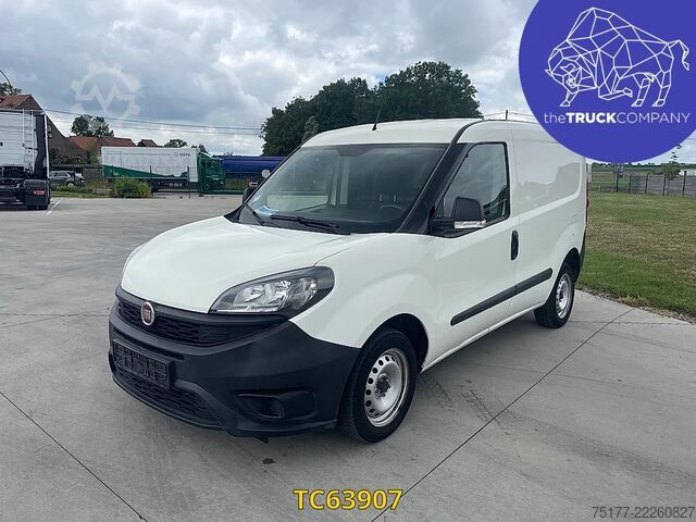 উঁচু ছাদের স্টেশন ওয়াগন Fiat Doblo CARGO 1.6