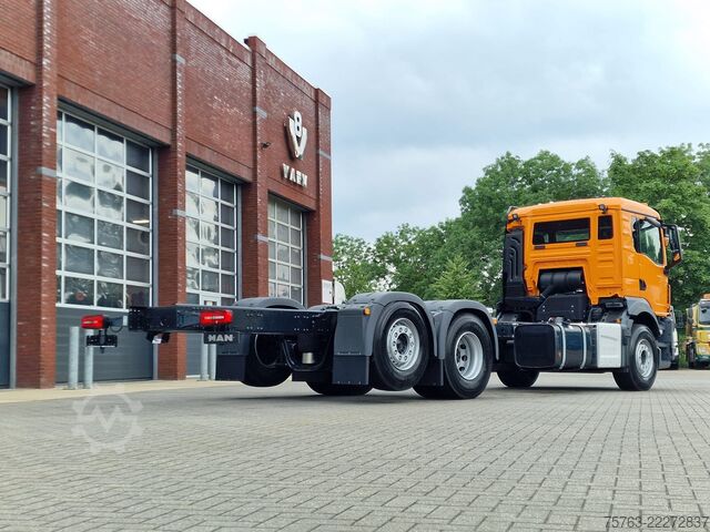 Chasis con cabina MAN TGS 26.520 6x2*4 - NEW - PTO/Hydraulic - Retard...