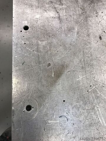 Alumiinilevy työpöytään  Aluminiumplatte 2520x1280x60 mm