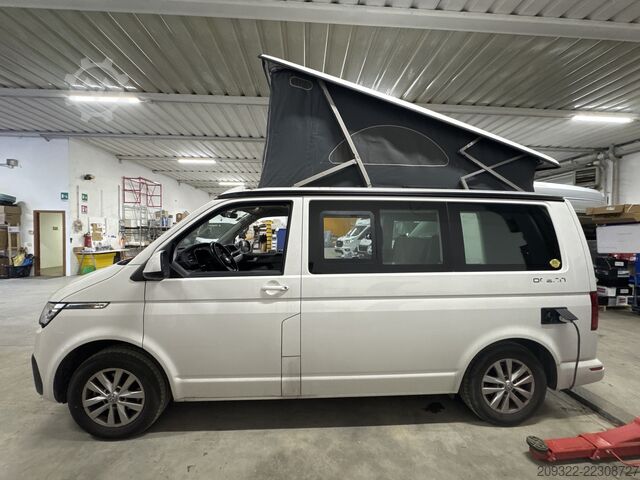 عربة تخييم Volkswagen California Coast 2022 | Cambio automatico | Tetto a soffietto