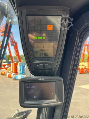 Trukki Linde E30L-01 side-shift 6.62m heating (1846)