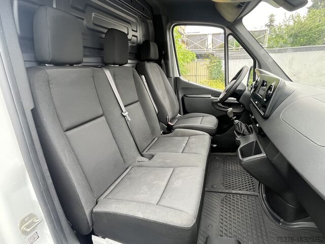 Škatla za dostavna vozila visoka + dolga Mercedes-Benz Sprinter 211 CDI Kasten Ho&La Klima