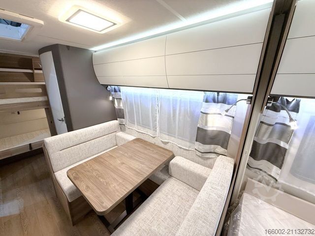 Τροχόσπιτο HOBBY Excellent Edition 490 KMF Garagenklappe