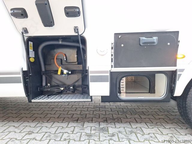Integrerad husbil HYMER/ERIBA B-Klasse MC I 600