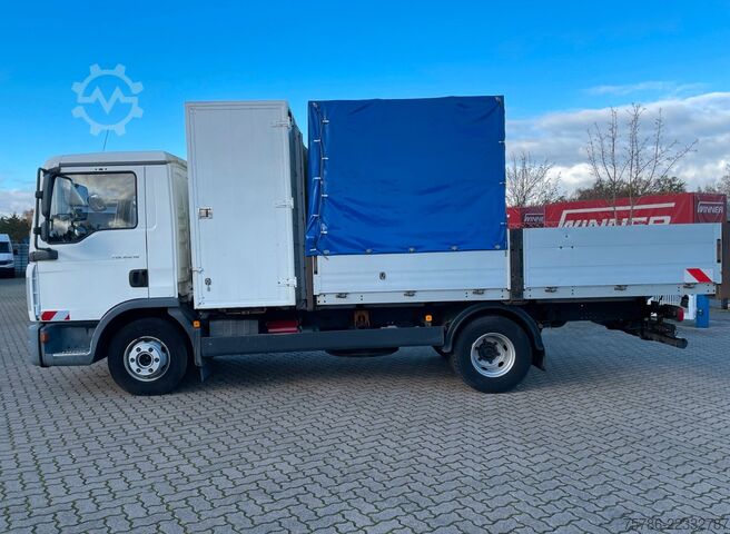 Transportador con plataforma y toldo MAN TGL 8.210 BB Pritsche/ 2xAHK+Öl/ NL  2.9t