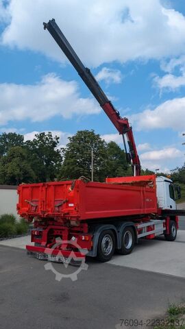 Kiper kamion MERCEDES-BENZ Arocs 2532 Kipper Bordmatik KRAN lift/lenk