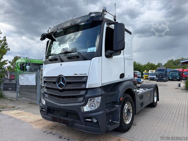 मानक ट्रैक्टर यूनिट MERCEDES-BENZ Actros 1853 LS/Retarder/Hydraulik/ADR GEFAHRGUT