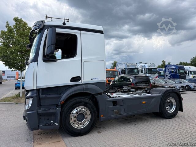मानक ट्रैक्टर यूनिट MERCEDES-BENZ Actros 1853 LS/Retarder/Hydraulik/ADR GEFAHRGUT