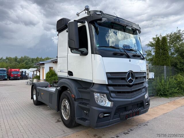 मानक ट्रैक्टर यूनिट MERCEDES-BENZ Actros 1853 LS/Retarder/Hydraulik/ADR GEFAHRGUT