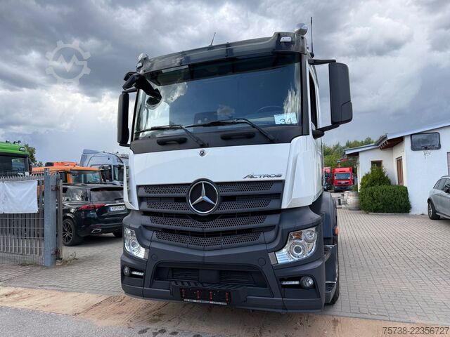 खतरनाक सामग्री ट्रक MERCEDES-BENZ Actros 1853 LS/Retarder/Hydraulik/ADR GEFAHRGUT