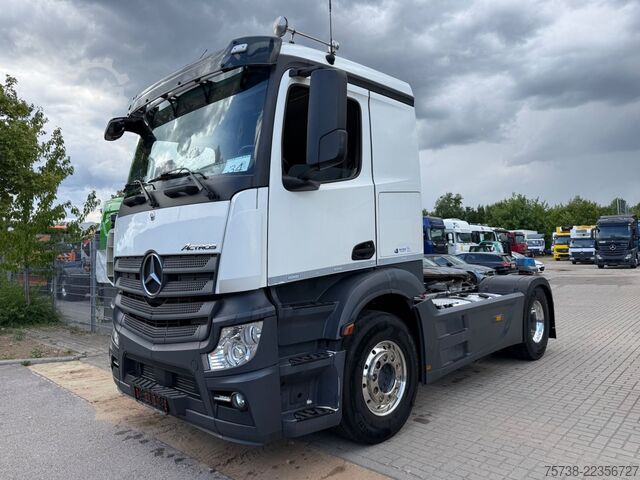 खतरनाक सामग्री ट्रक MERCEDES-BENZ Actros 1853 LS/Retarder/Hydraulik/ADR GEFAHRGUT