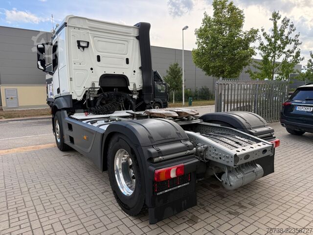 खतरनाक सामग्री ट्रक MERCEDES-BENZ Actros 1853 LS/Retarder/Hydraulik/ADR GEFAHRGUT