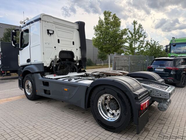 खतरनाक सामग्री ट्रक MERCEDES-BENZ Actros 1853 LS/Retarder/Hydraulik/ADR GEFAHRGUT