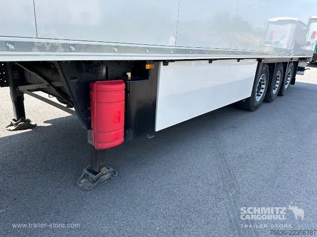 Рефрижераторный полуприцеп Schmitz Cargobull Semitrailer Reefer Standard
