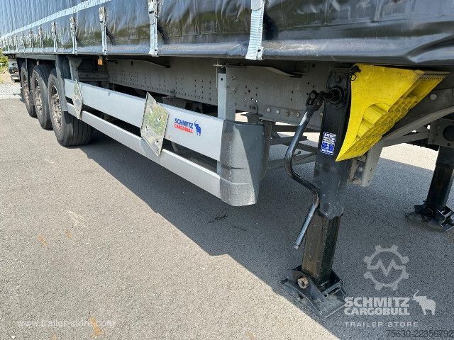 Открытый полуприцеп с тентом Schmitz Cargobull Semitrailer Curtainsider Standard Hayon
