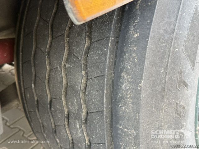幌付きオープンセミトレーラー Schmitz Cargobull Curtainsider Mega