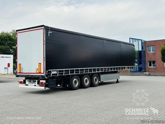 幌付きオープンセミトレーラー Schmitz Cargobull Curtainsider Standard Getränke