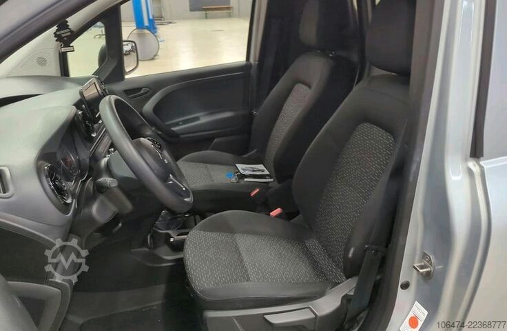 Panel kombi MERCEDES-BENZ Citan Kasten 112 CDI # BOTT Regale # Navi # MWST