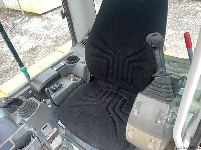 Minibagger < 7t Takeuchi Tb 228