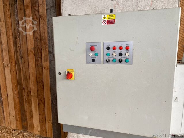 Medienos smulkintuvas DREVOINDUSTRIA S 200X500 - R1/55