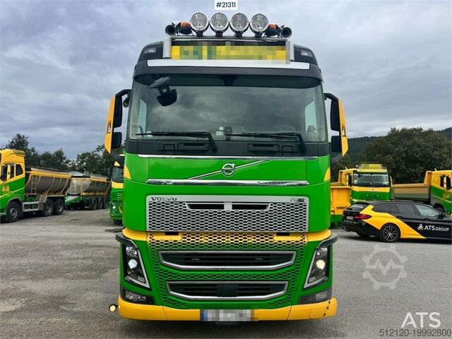 Koukkuvarsijärjestelmä Volvo FH16 750 6x2 Hook truck.