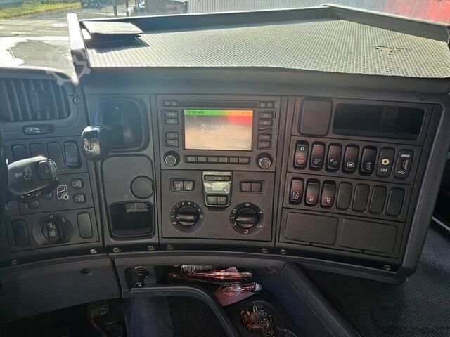 شاحنة بمسطحة ومشمع SCANIA G410 Volumen, Edscha, Hubdach+Tandemhänger