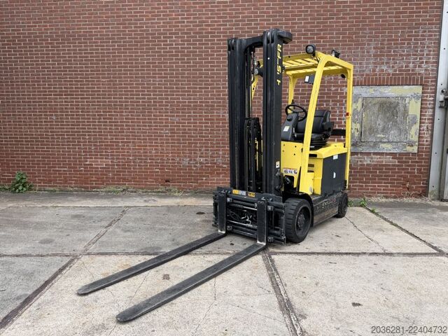 Elektrisk firehjulsgaffeltruck Hyster E2.5XN MWB
