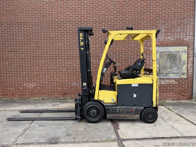 Elektrisk firehjulsgaffeltruck Hyster E2.5XN MWB