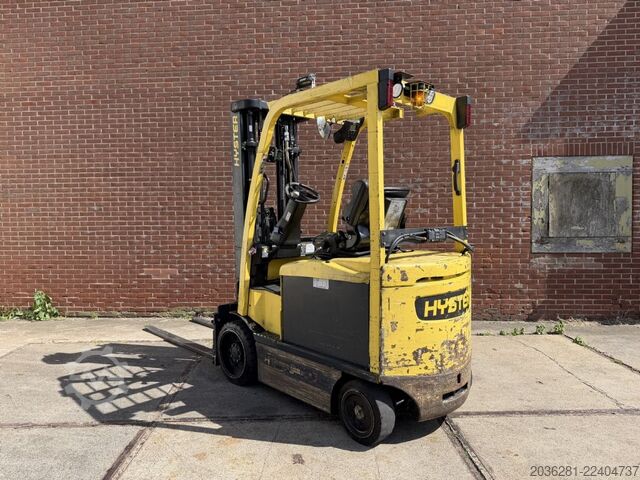 Elektrisk firehjulsgaffeltruck Hyster E2.5XN MWB