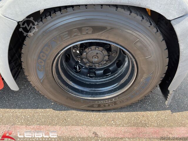 标准牵引车头 MAN TGX 18.500 XXL BLS*Lion Edition*Leder*Retarder*