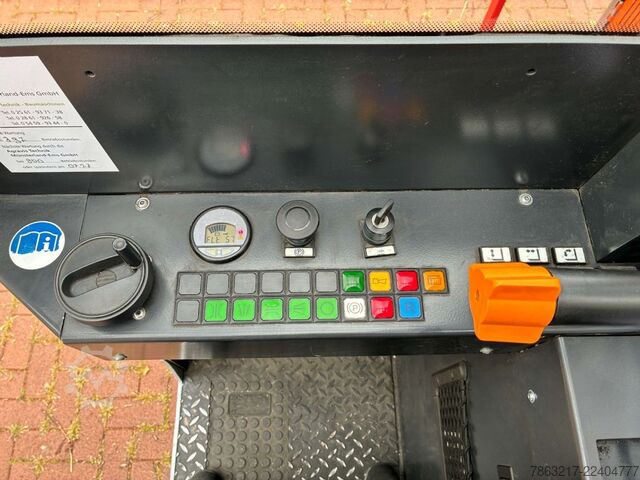 Mehrwegestapler Hubtex DS 27