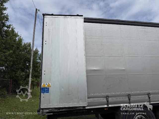 Auflieger mit Pritsche & Plane Schmitz Cargobull Curtainsider Standard