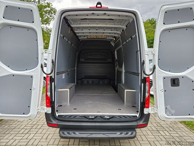 Panelová dodávka MERCEDES-BENZ Sprinter 317 CDI 7°°°KM|9G|360°KAM|SCHWINGSITZ
