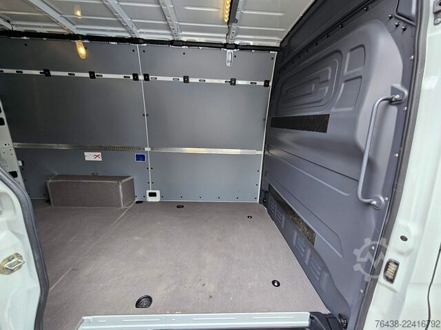 Panelová dodávka MERCEDES-BENZ Sprinter 317 CDI 7°°°KM|9G|360°KAM|SCHWINGSITZ