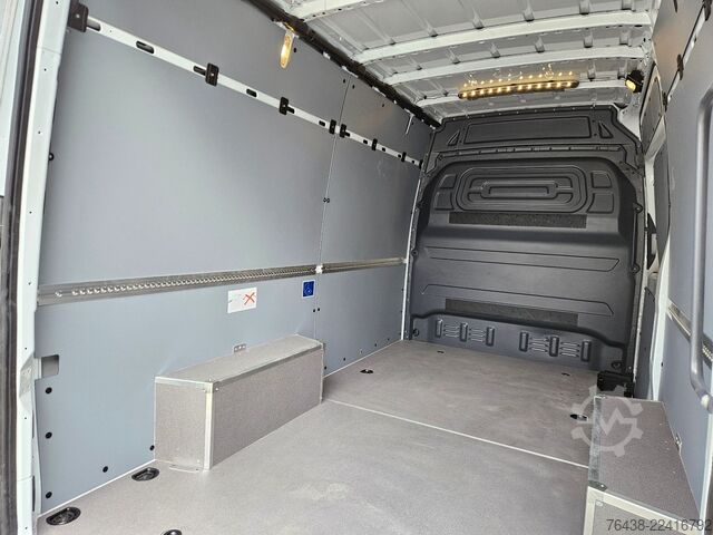 Panelová dodávka MERCEDES-BENZ Sprinter 317 CDI 7°°°KM|9G|360°KAM|SCHWINGSITZ