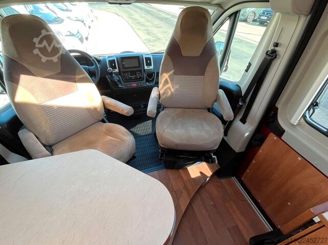 Kamper GLOBECAR Globescout - Festbett - Markise - Klima - AHK -