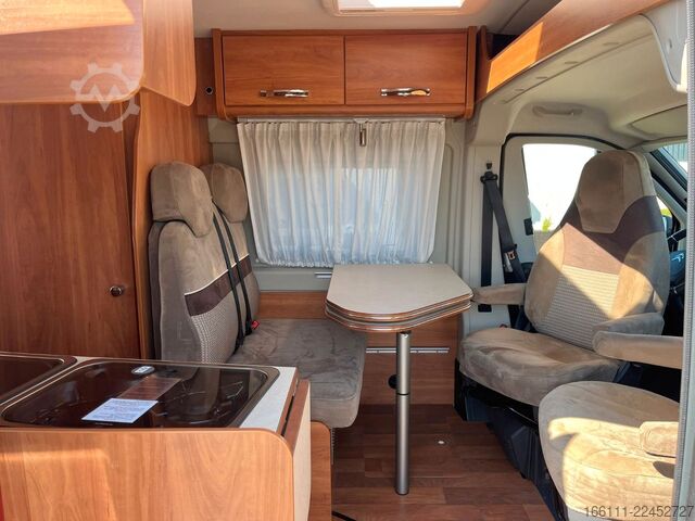 Kamper GLOBECAR Globescout - Festbett - Markise - Klima - AHK -