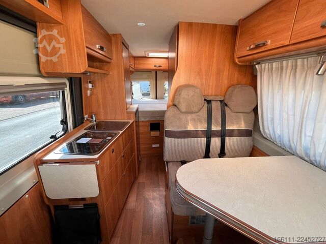 Kamper GLOBECAR Globescout - Festbett - Markise - Klima - AHK -