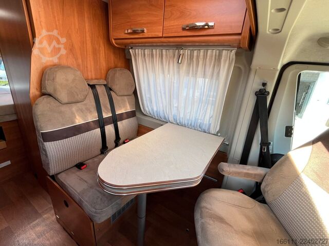 Kamper GLOBECAR Globescout - Festbett - Markise - Klima - AHK -
