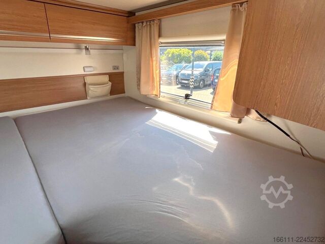 Poluintegrirani kamper EURAMOBIL Profila T 650 EB - Hub/Einzelbetten - Klima -