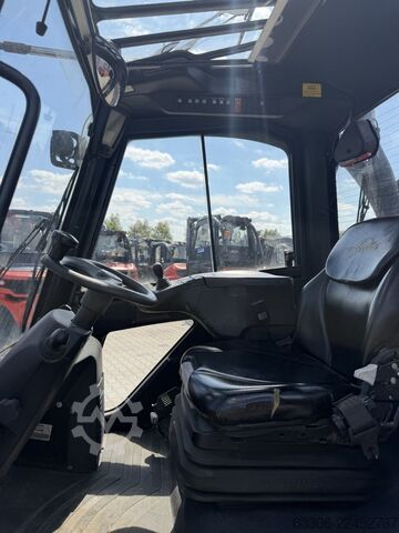 Dizelski viličari Linde H40D-02